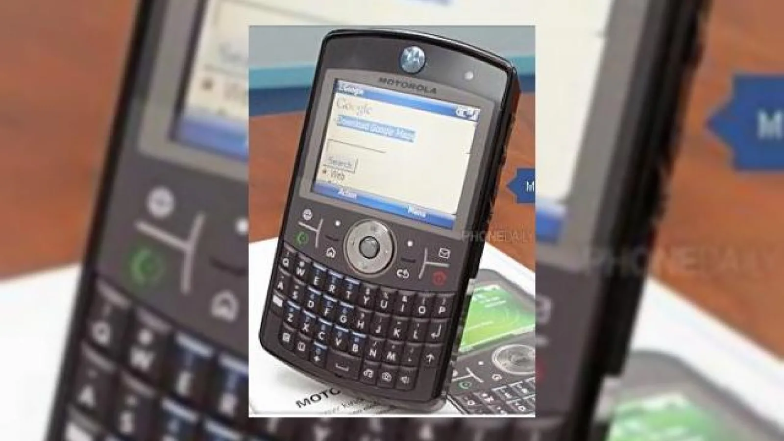 Imagini cu Motorola Q9h, acum disponibile