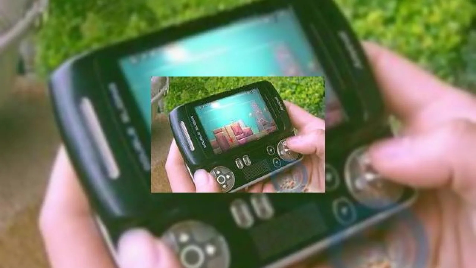 Sony Ericsson pregateste un telefon destinat gamerilor