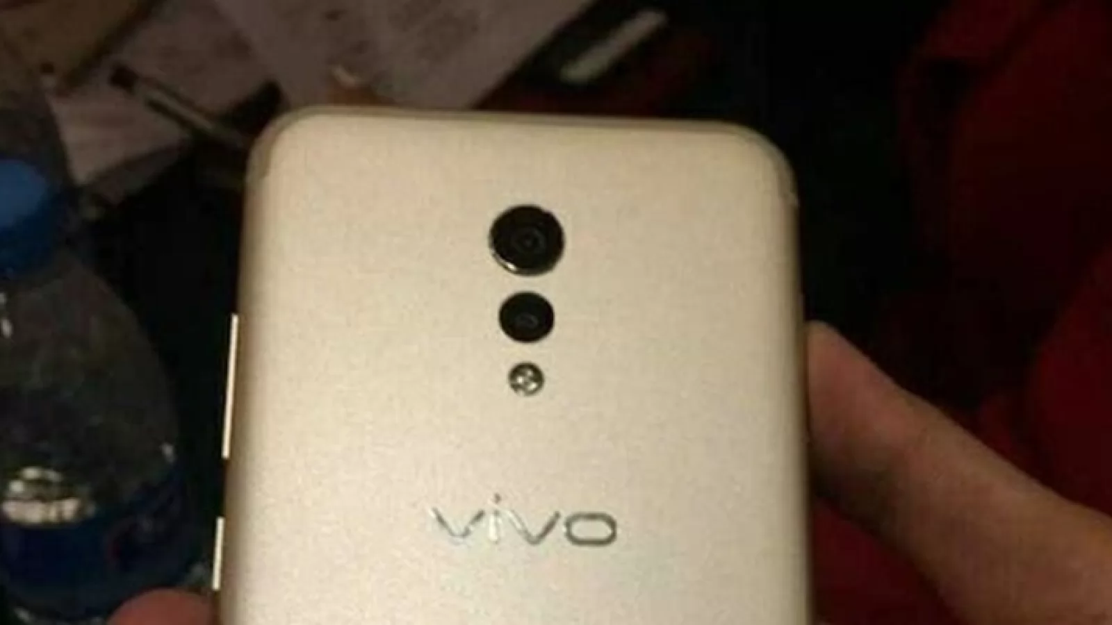 Vivo Xplay 6 apare în fotografii reale; aduce o cameră duală la pachet și procesorul SD821