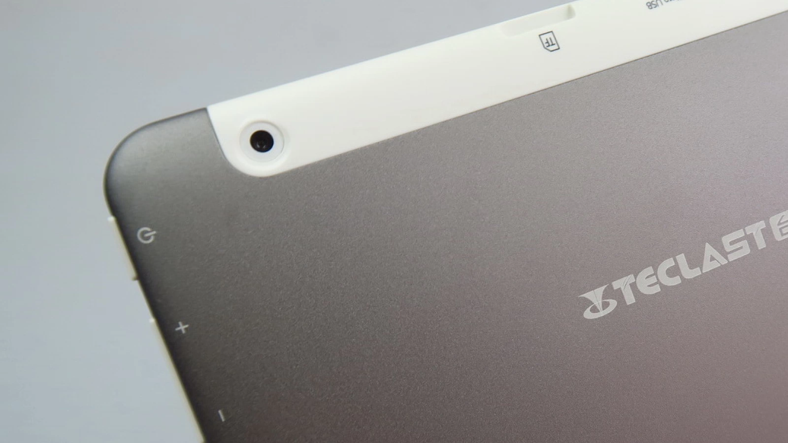 Teclast X98 Plus II: Cameră la fel de bună ca o gaură în tabletă