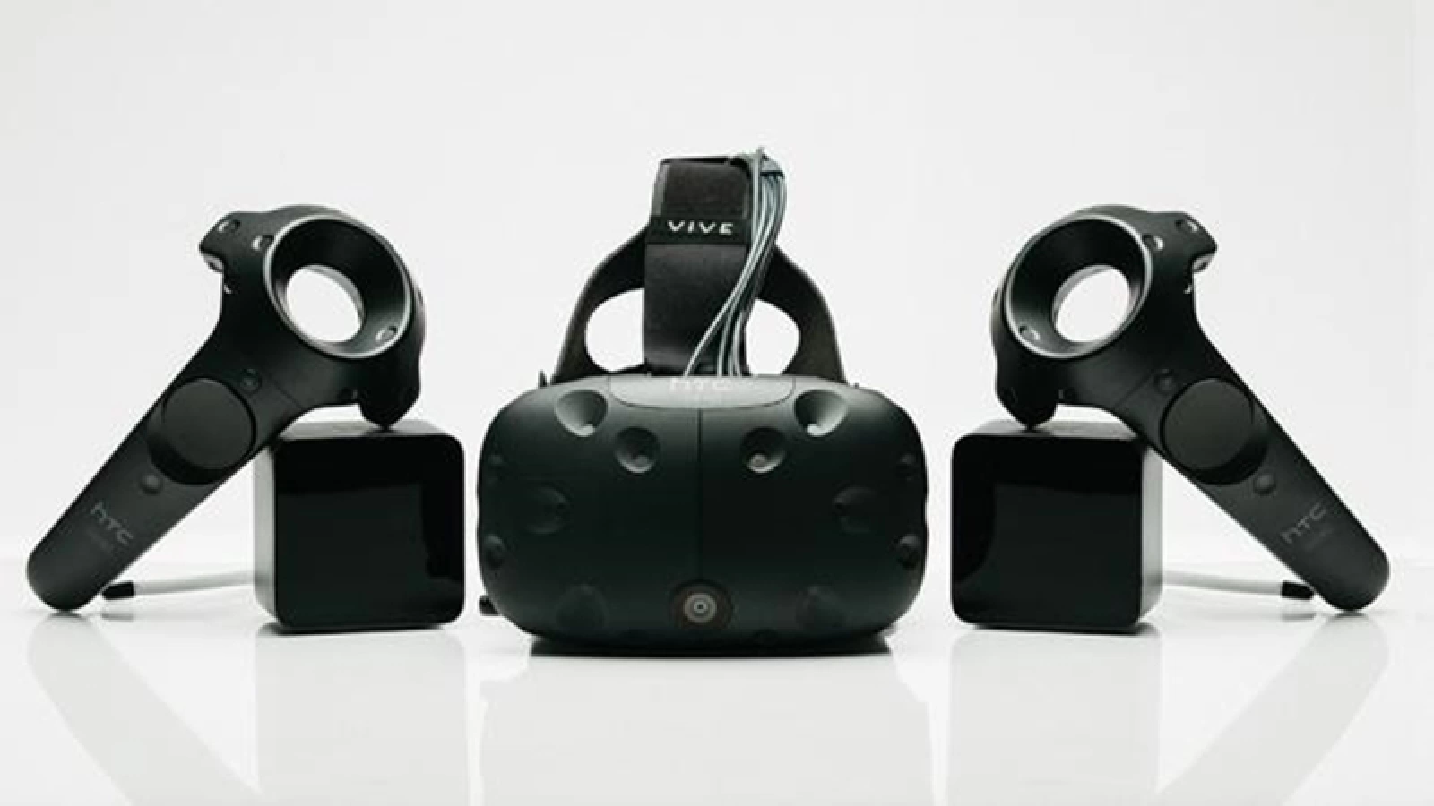 HTC lansează un centru de cercetare VR în valoare de 1.5 miliarde de dolari, neagă faptul că ar renunţa la smartphone-uri