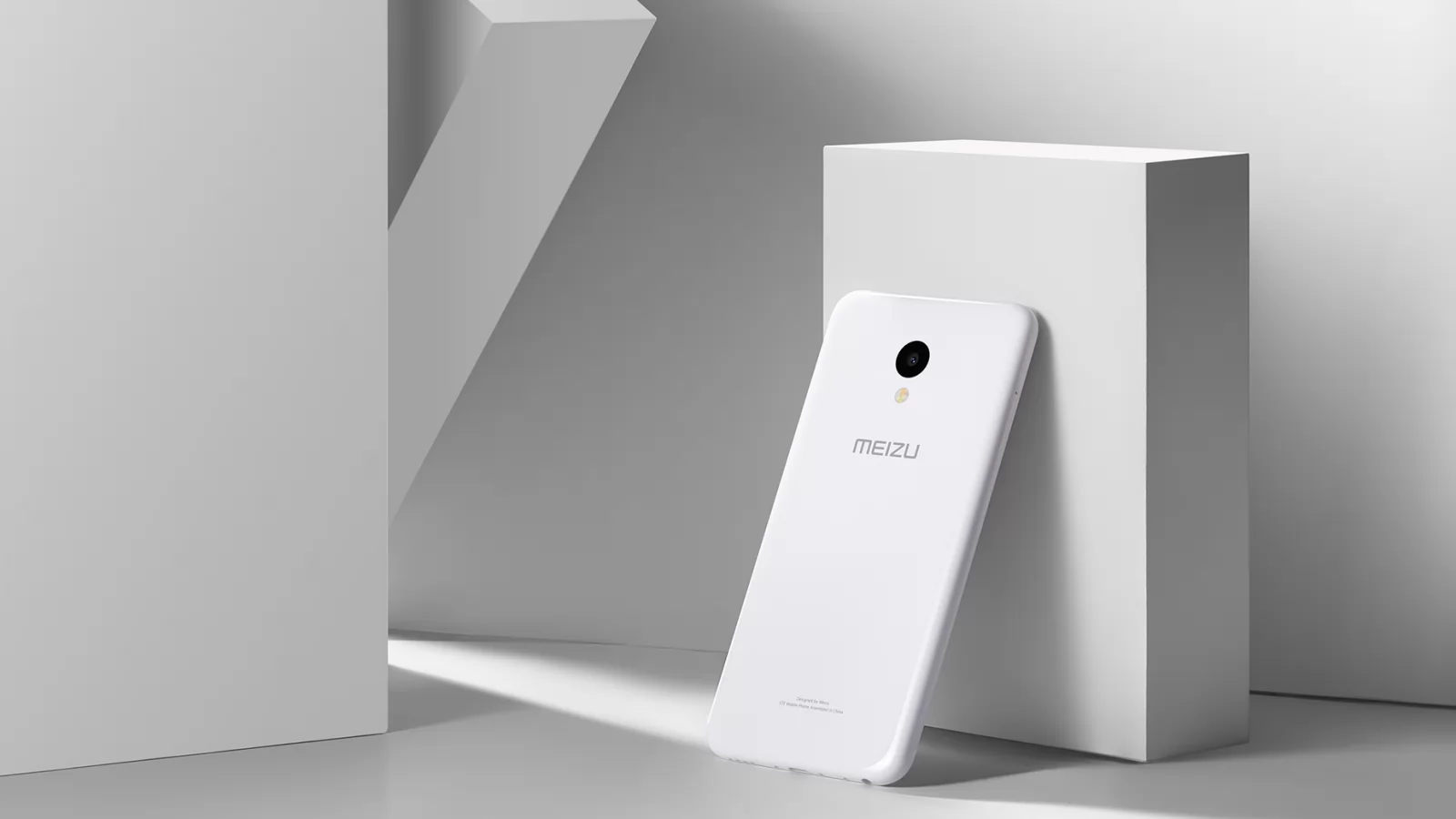 QuickMobile aduce la vânzare smartphone-ul Meizu M5; vine cu 3 GB RAM și procesor octa-core