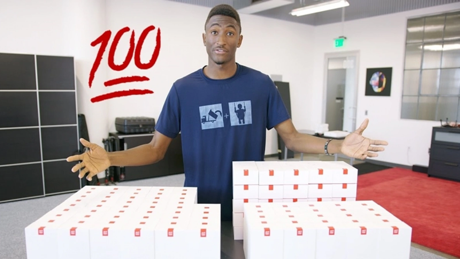 Celebrul youtuber MKBHD pune la bătaie 100 smartphone-uri OnePlus 3T; iată cum puteți participa la giveaway!