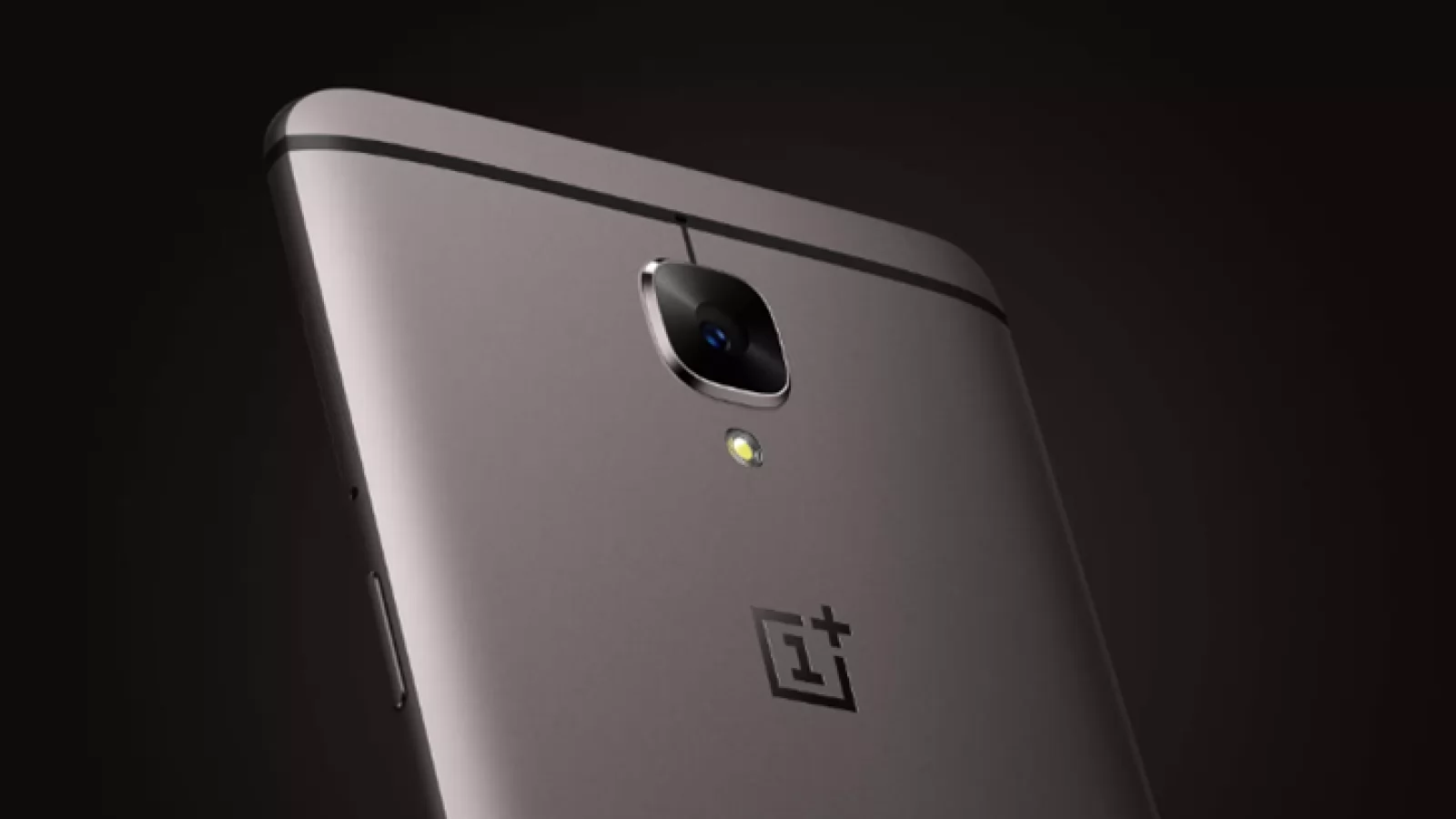 QuickMobile aduce la vânzare smartphone-ul OnePlus 3T în varianta cu 64 GB de stocare