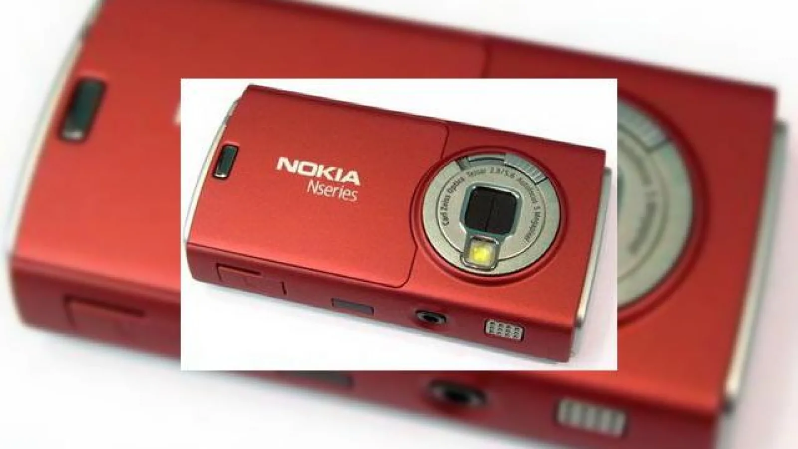 Nokia N95 isi schimba acum culoarea