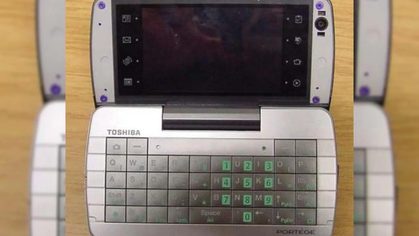 Toshiba Portege G910/G920, testate de FCC