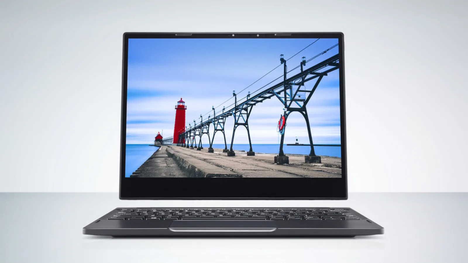 CES 2017: Dell Latitude 7285 este o tabletă 2 în 1 ce beneficiază de încărcare wireless