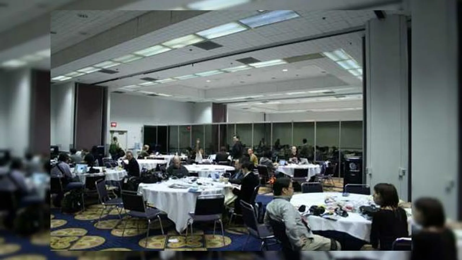 CES 2008: Bloggerii au privilegii mai mari decat jurnalistii in cadrul CES 2008