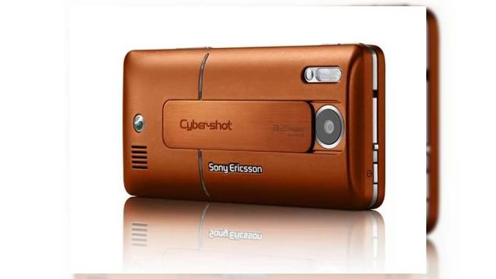 Sony Ericsson isi schimba culoarea dar naravul ba