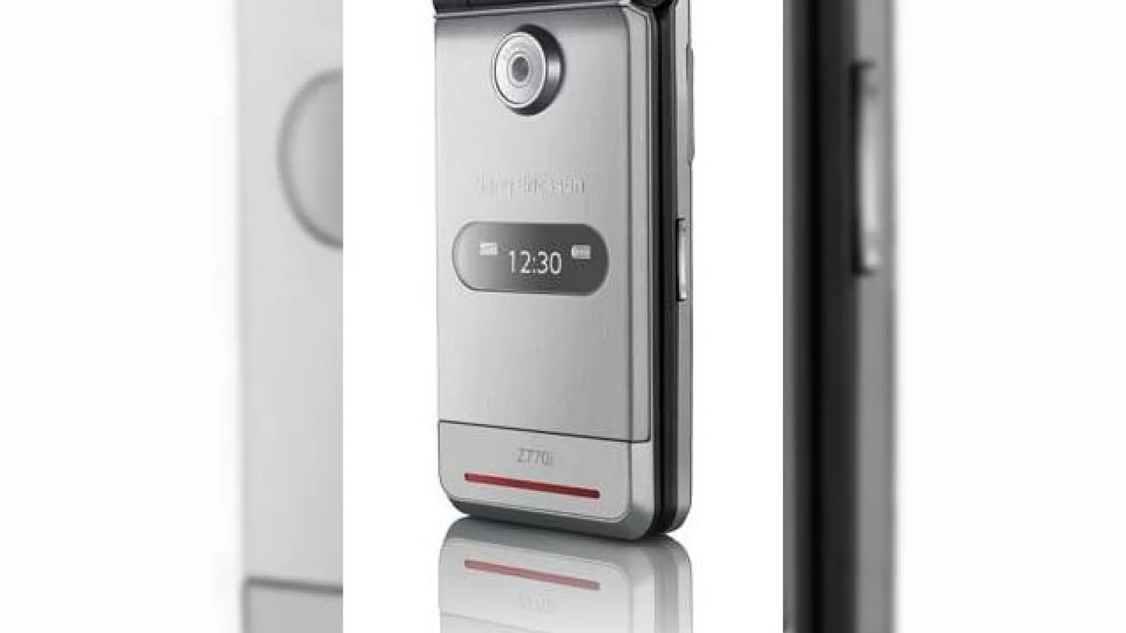 Sony Ericsson Z770i, un telefon special pentru Internet