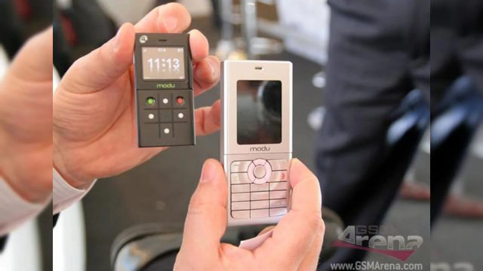 Totul despre telefonul "transformer" Modu