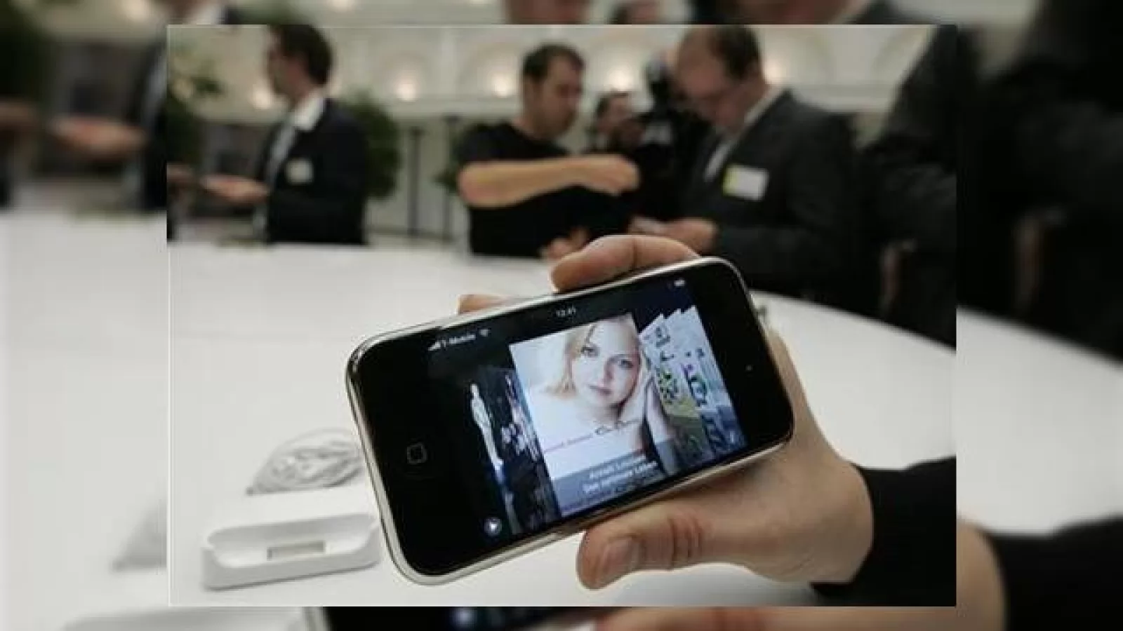 iPhone-urile intra ilegal in Romania via Timisoara