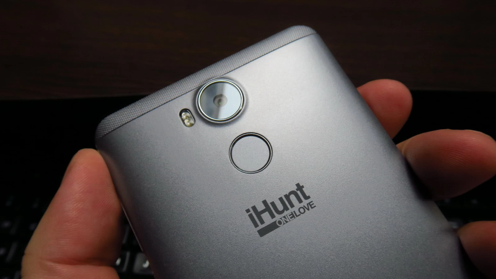 iHunt One Love Review