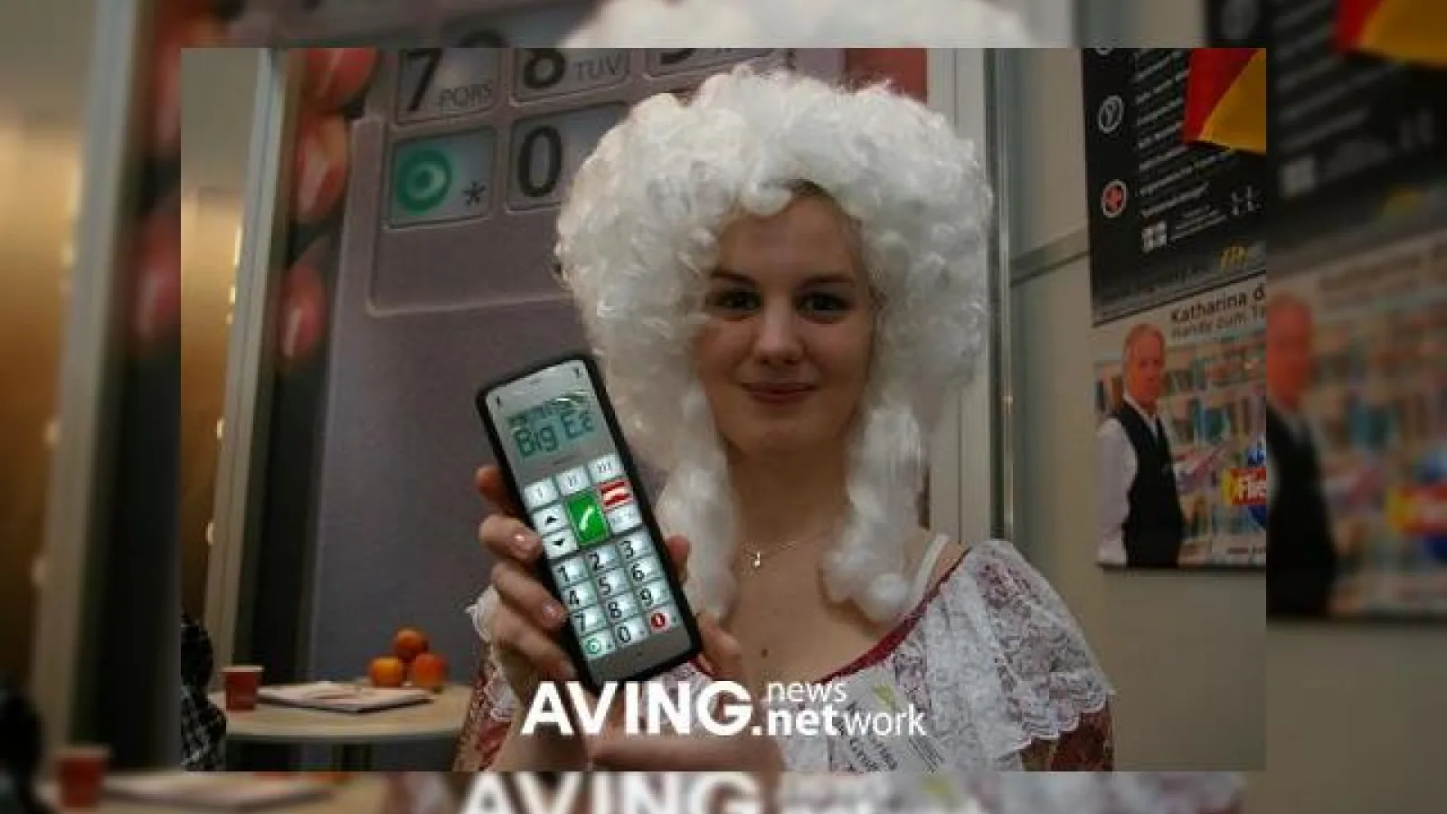 Un telefon MAARE care se aude TARE la CeBIT 2008