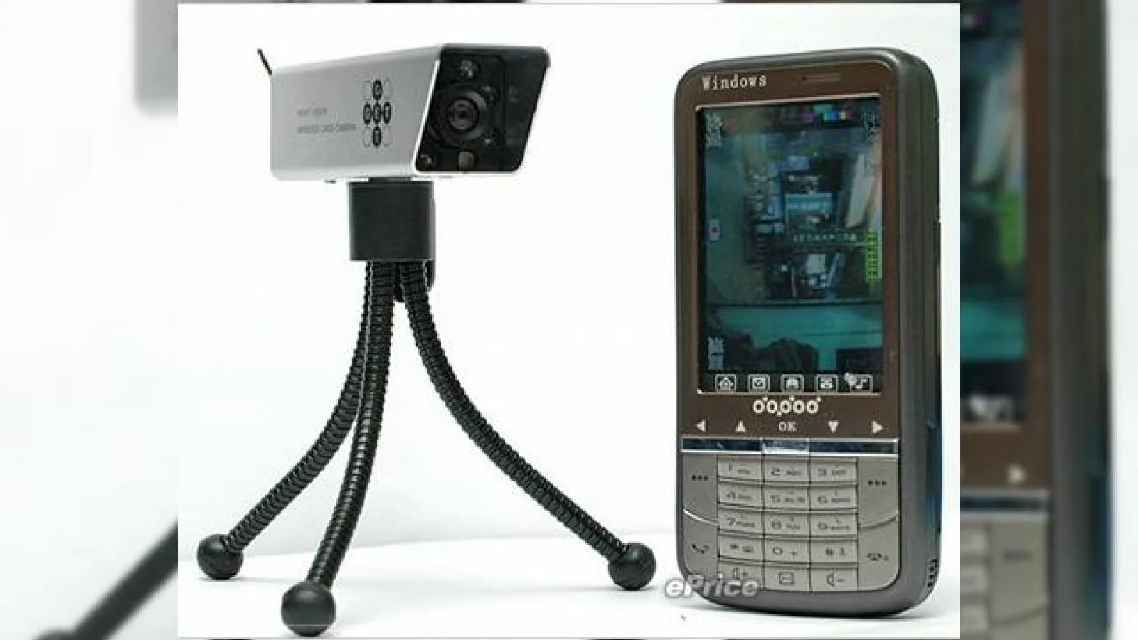 Telefonul Sang Da SD999 soseste cu o camera wireless