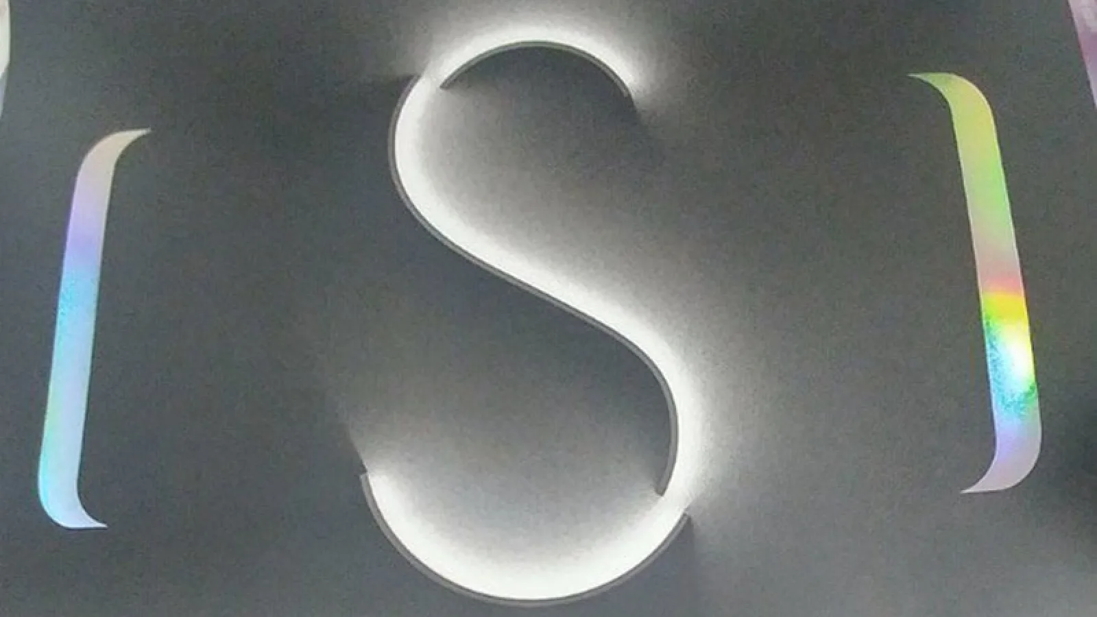 Un presupus poster oficial asociat lui Samsung Galaxy S8 este fotografiat în China; se confirmă lansarea comercială în aprilie