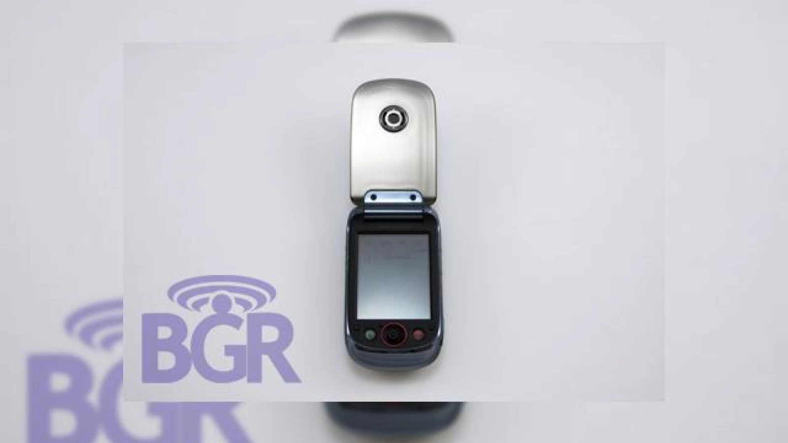 Motorola MING A1800 ni se prezinta in toata splendoarea