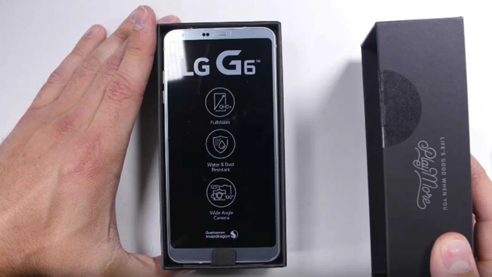 LG G6 este îndoit, ars şi zgâriat în clasicul test JerryRigEverything (Video)