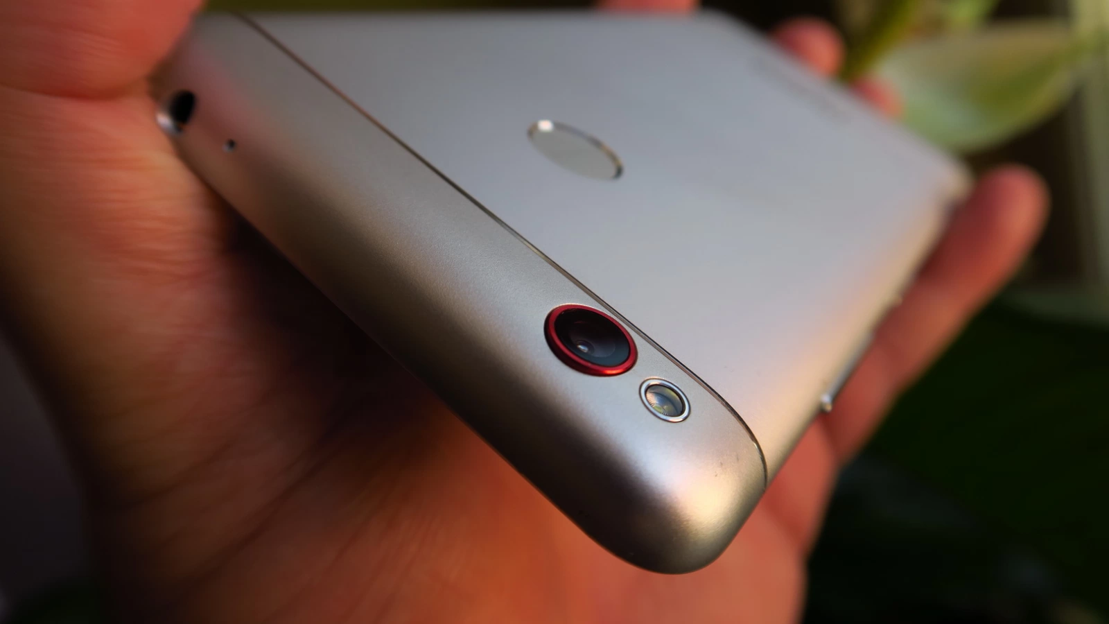 Nubia N1: Cameră peste aşteptări la selfie şi captura low light