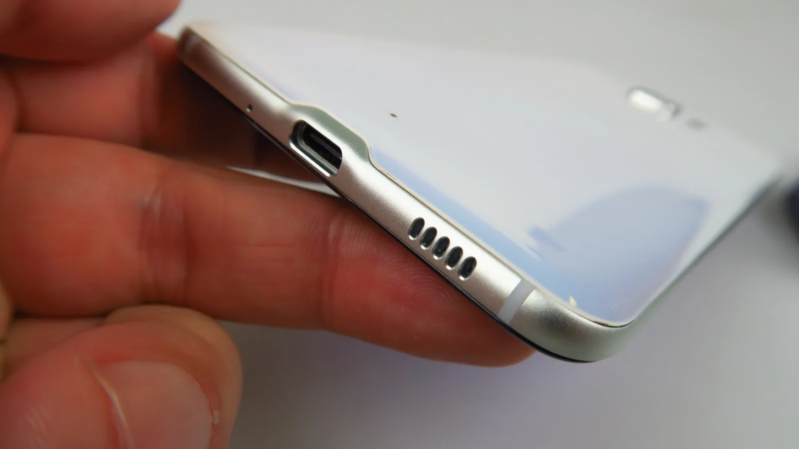 HTC U Ultra: Multimedia BoomSound, cu extra microfoane şi bas