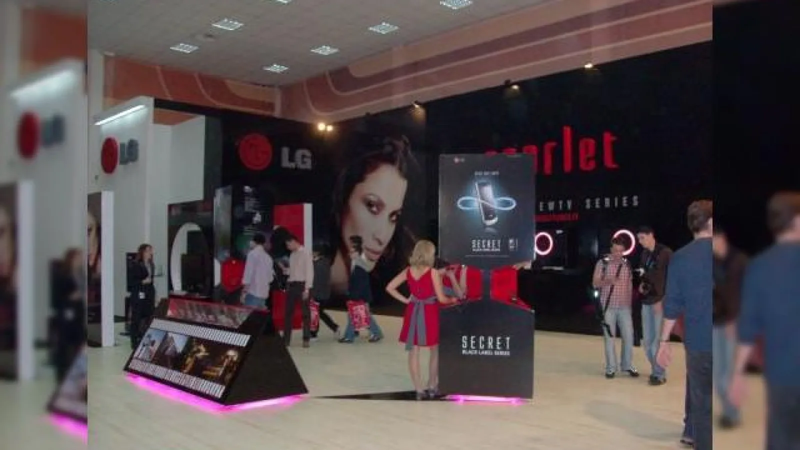 LG Secret KF750 in Romania la CERF 2008