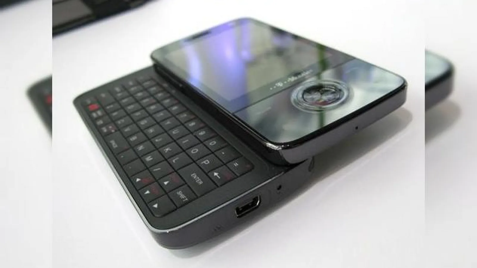 HTC Touch Pro devine T-Mobile MDA Vario IV si soseste cu dotari de exceptie