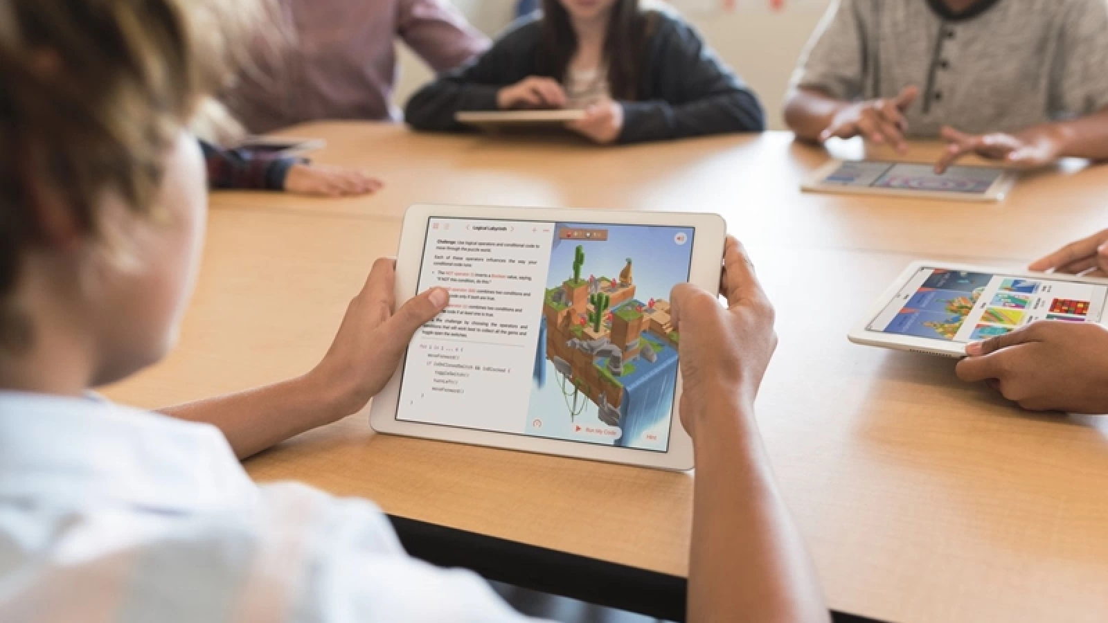 Livrările de tablete sunt în picaj liber în primul trimestru al acestui an, scăzând cu 34.5% faţă de perioada precedentă