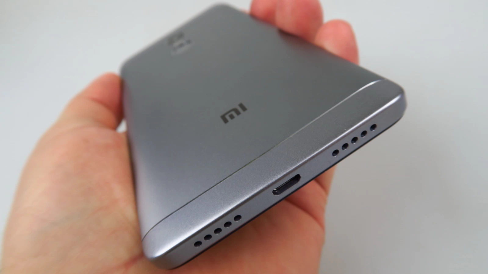 Xiaomi Redmi Note 4X: Baterie super-mega-califragilistic de bună