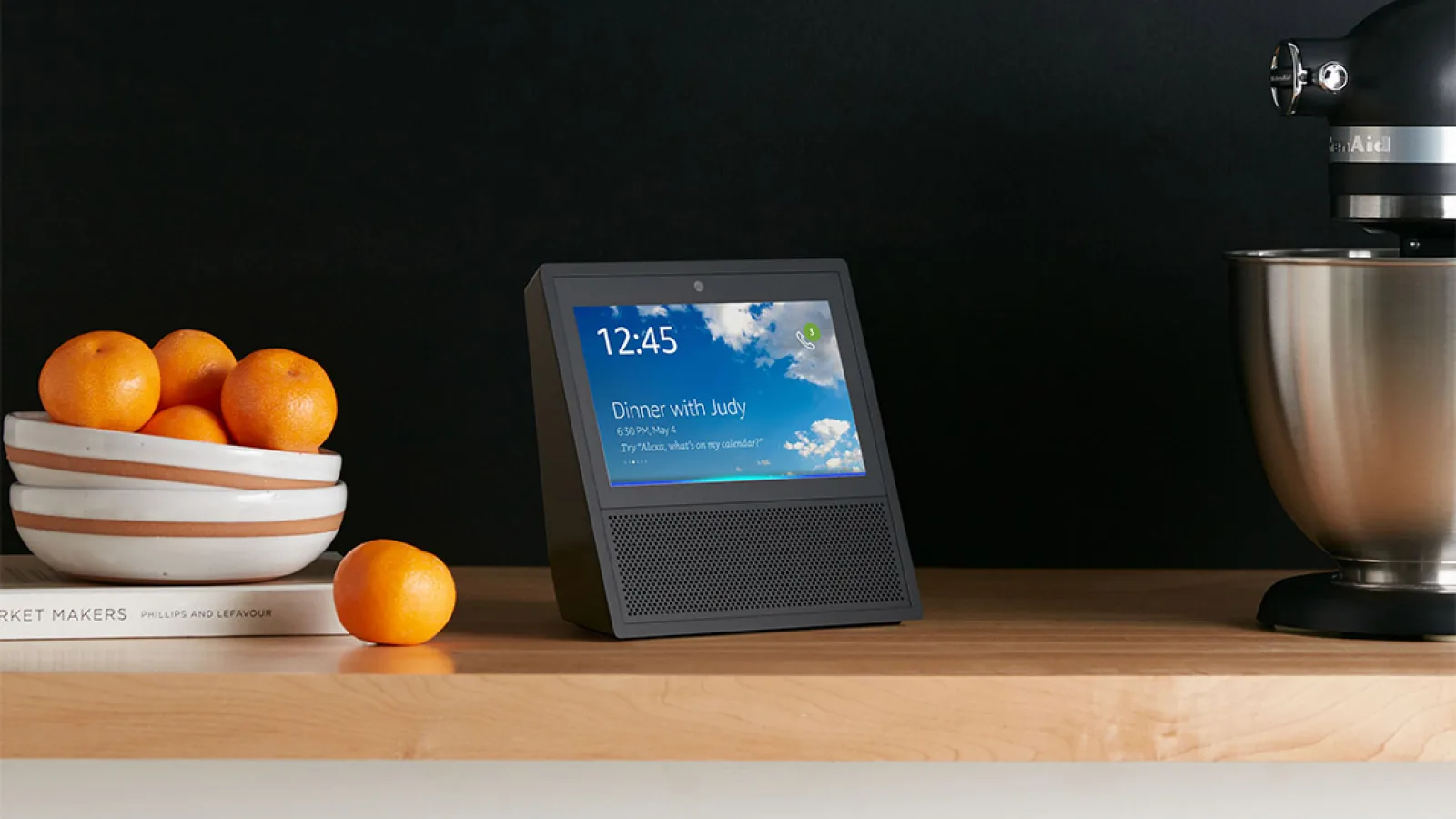 Amazon Echo Show e anunţat oficial - un nou difuzor smart, acum cu display touch, cameră frontală şi preţ de 230 dolari