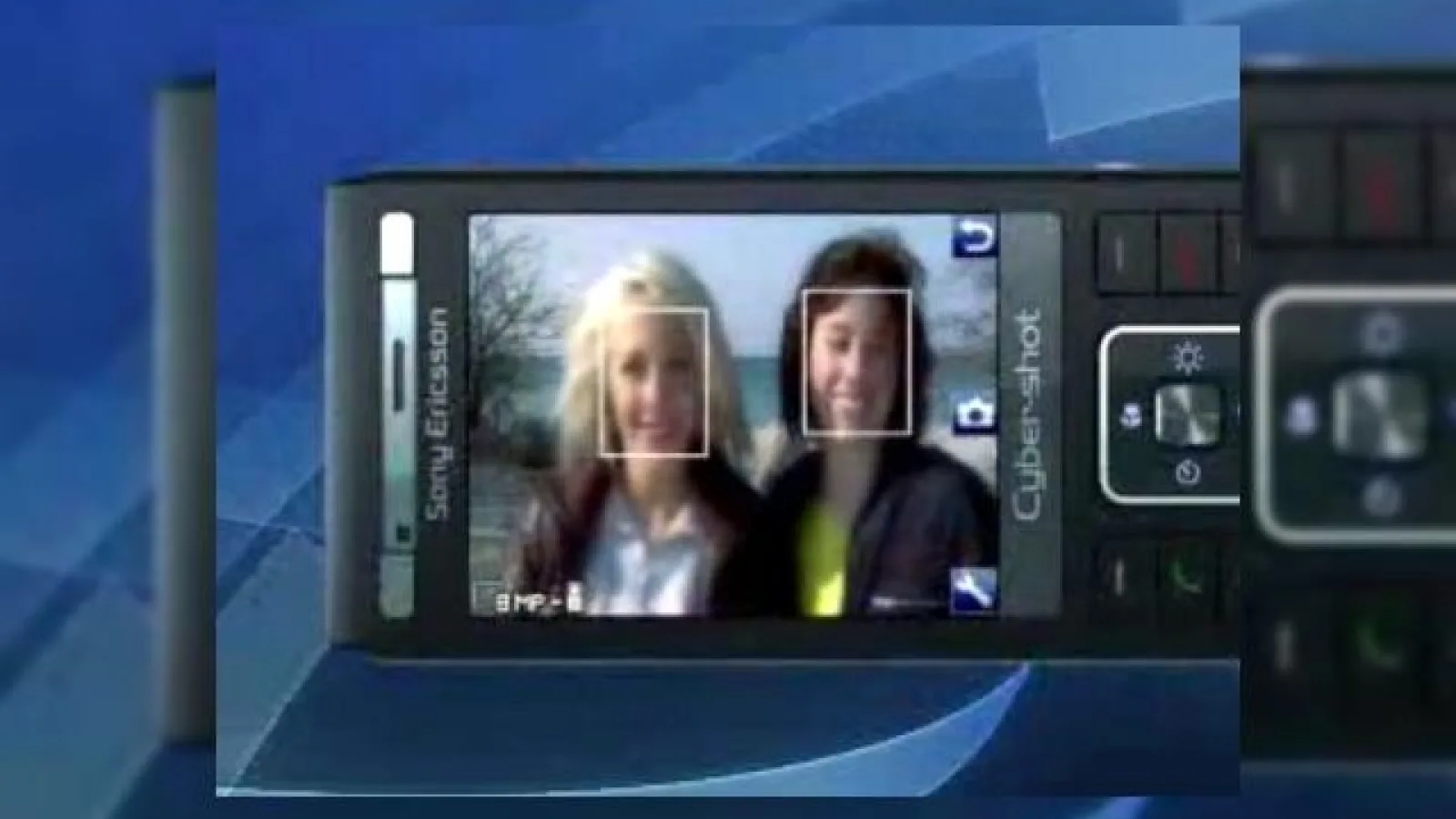 Prezentare video a lui Sony Ericsson C905 Cyber-shot