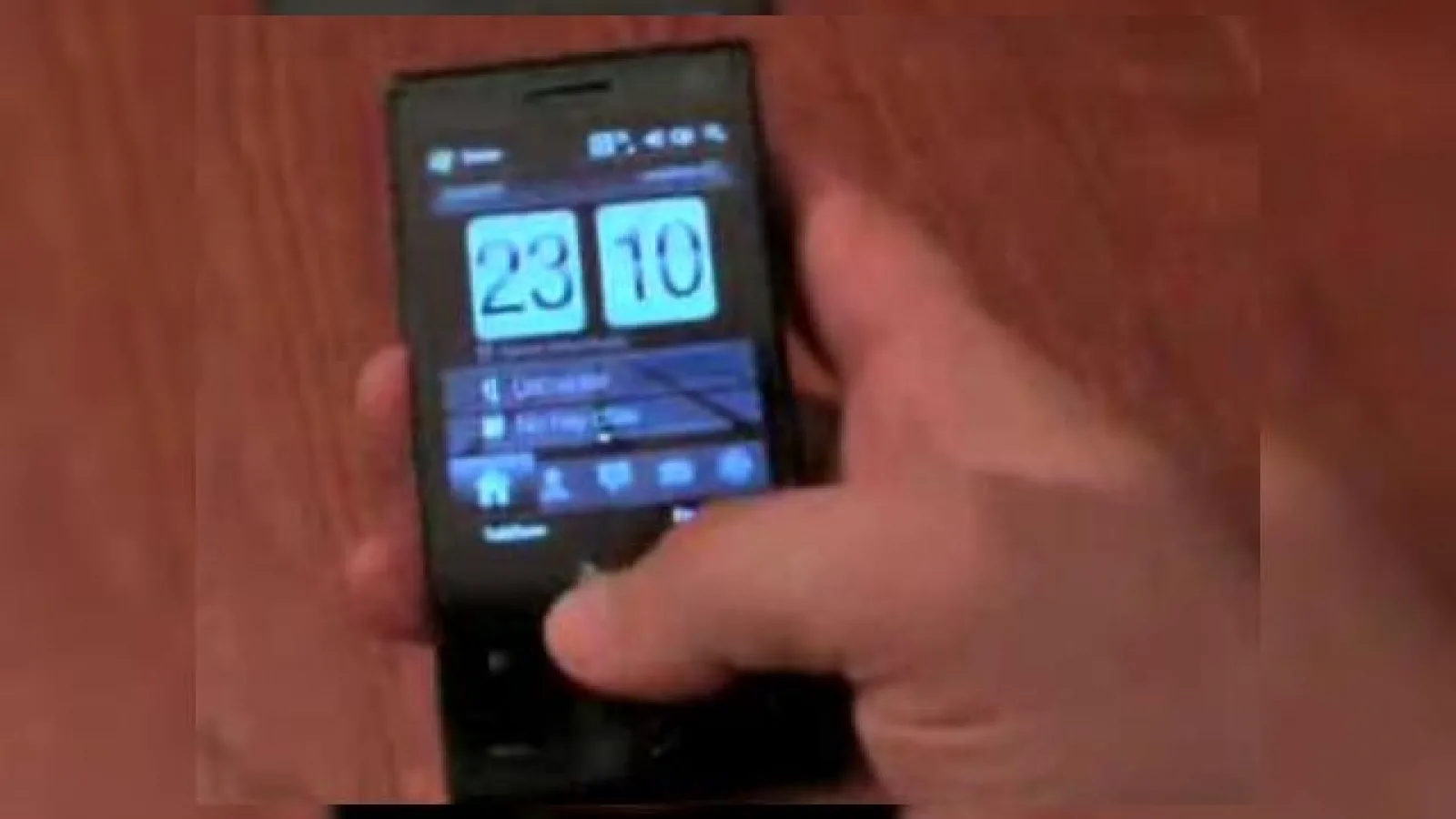 Nokia E71 versus HTC Touch Diamond (Video)