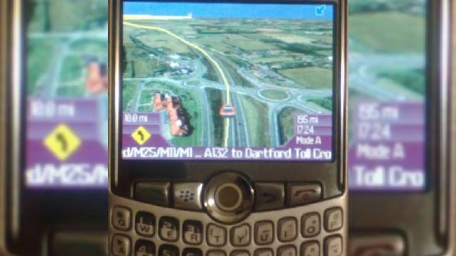 Navi2Go acum si pe terminalele BlackBerry