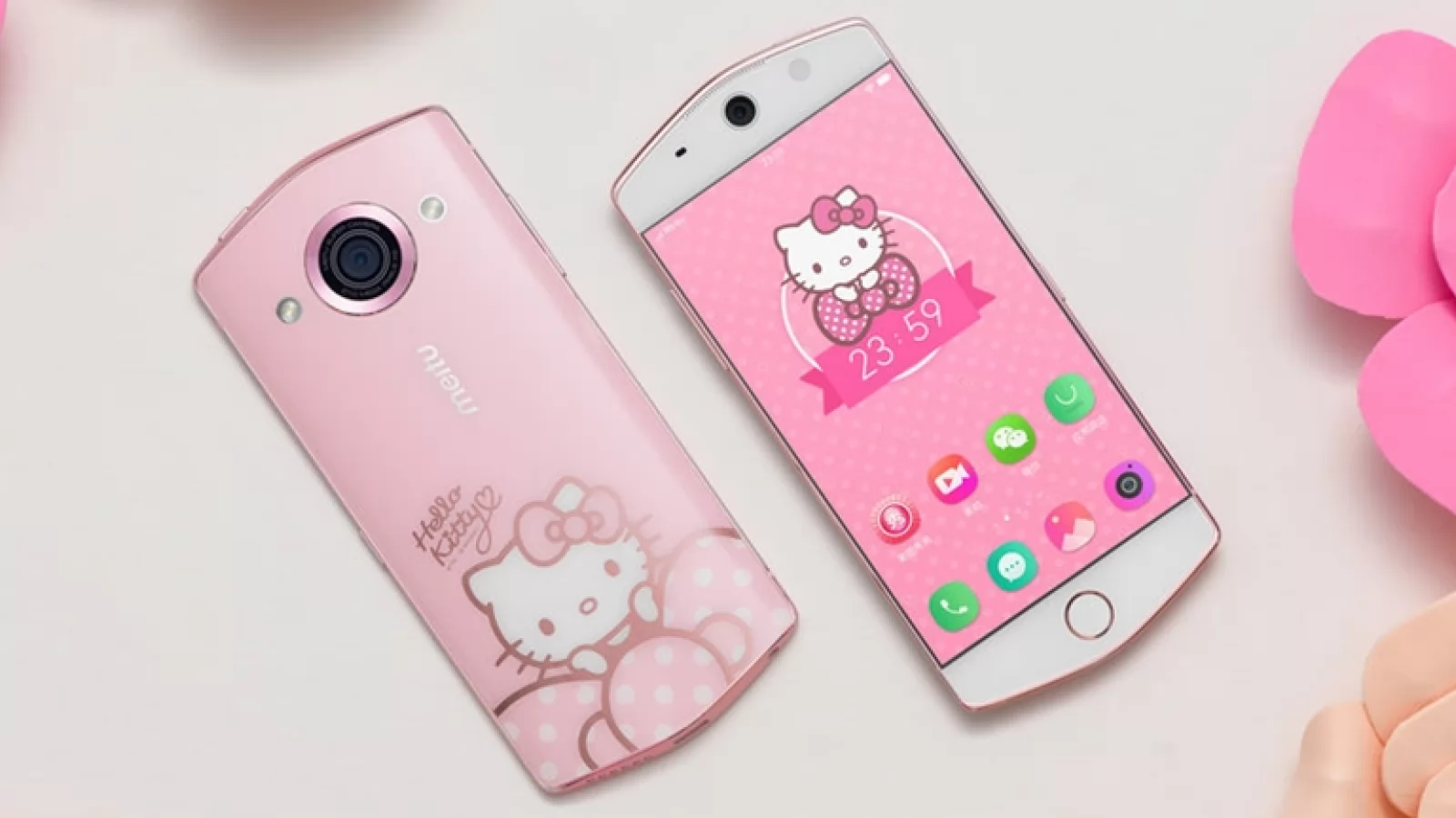 Telefon inedit: Meitu M6 este un super selfie phone feminin cu cameră frontală de 20 MP, imprimeu Hello Kitty
