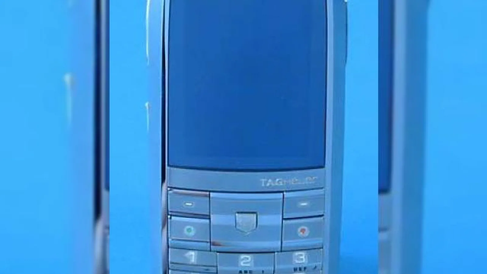Telefonul de lux Tag Heuer Meridiist trece testele FCC