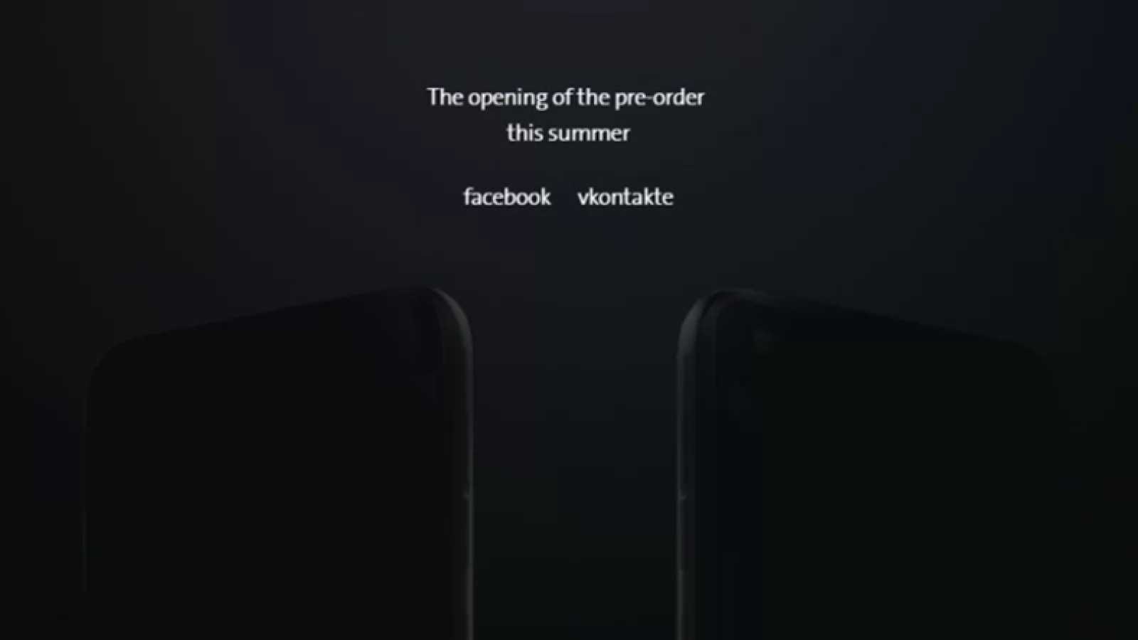 YotaPhone 3 ar urma să coste doar 350 dolari; ne va aduce un display secundar cu tehnologie E Ink