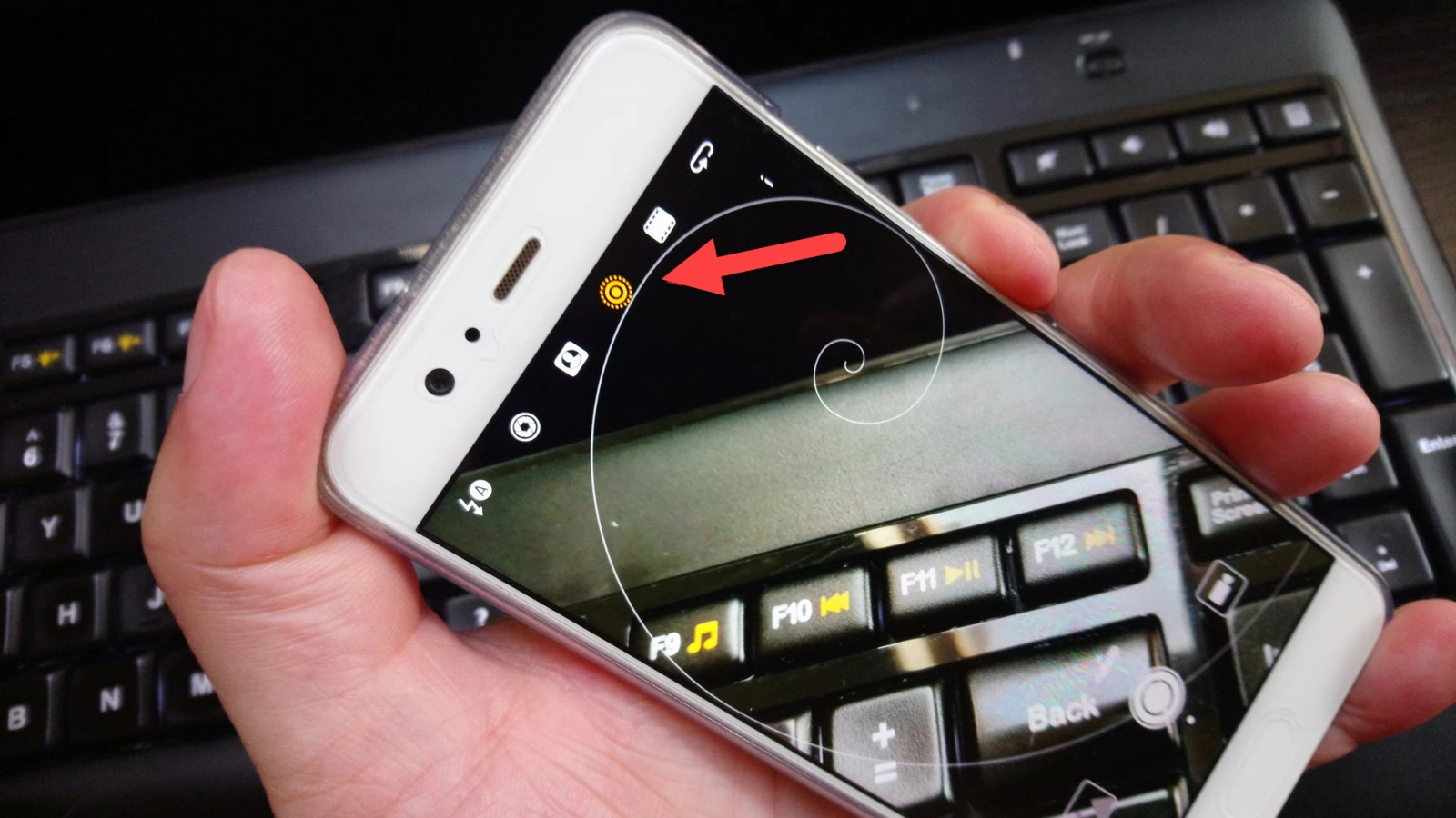 Huawei P10 primeşte o actualizare, care îi permite să realizeze fotografii în mişcare cu sunet (Moving Picture)