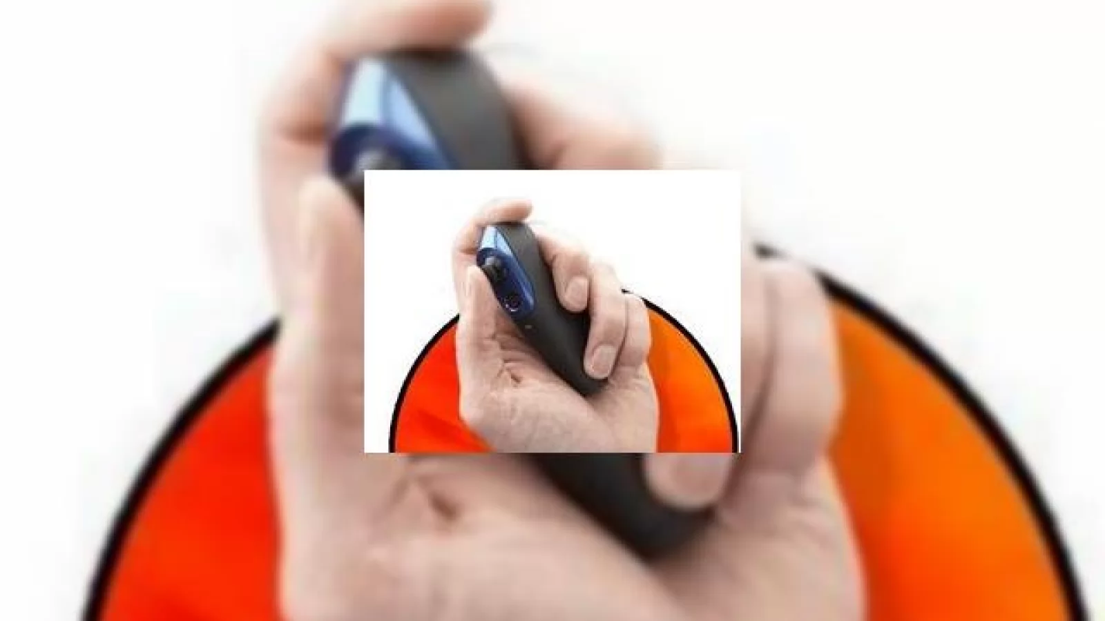 Joystickul stil Wii compatibil si cu telefoanele Nokia