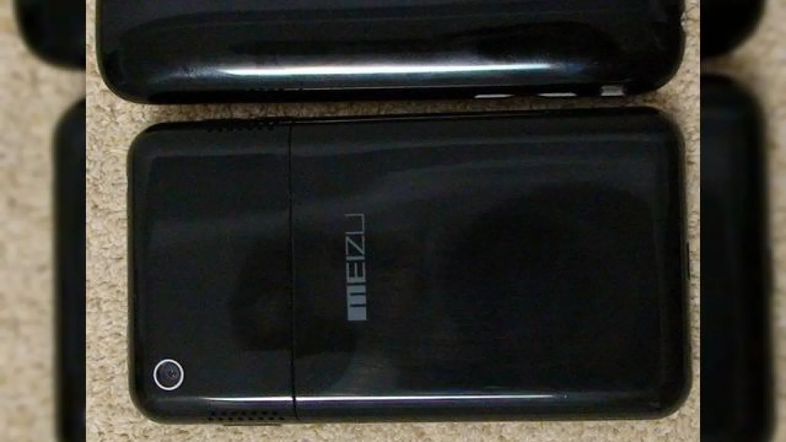 Cea mai celebra clona a lui iPhone, Meizu M8 revine in atentia publicului