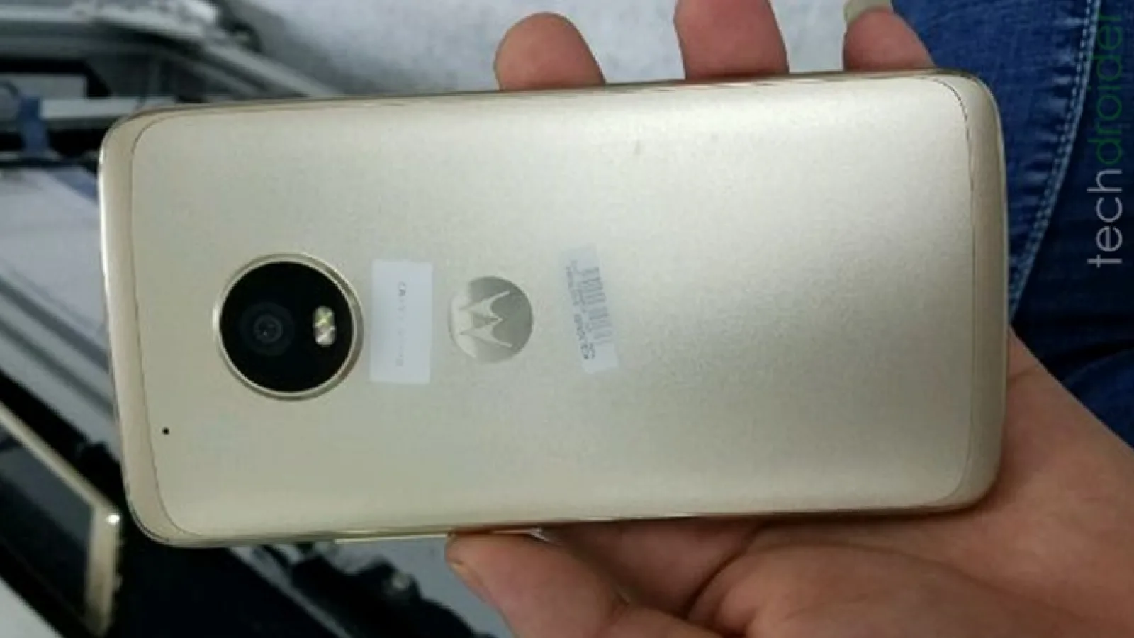 Evan Blass știe totul despre Moto X4; telefonul va sosi cu certificare IP68, cameră duală și corp metalic