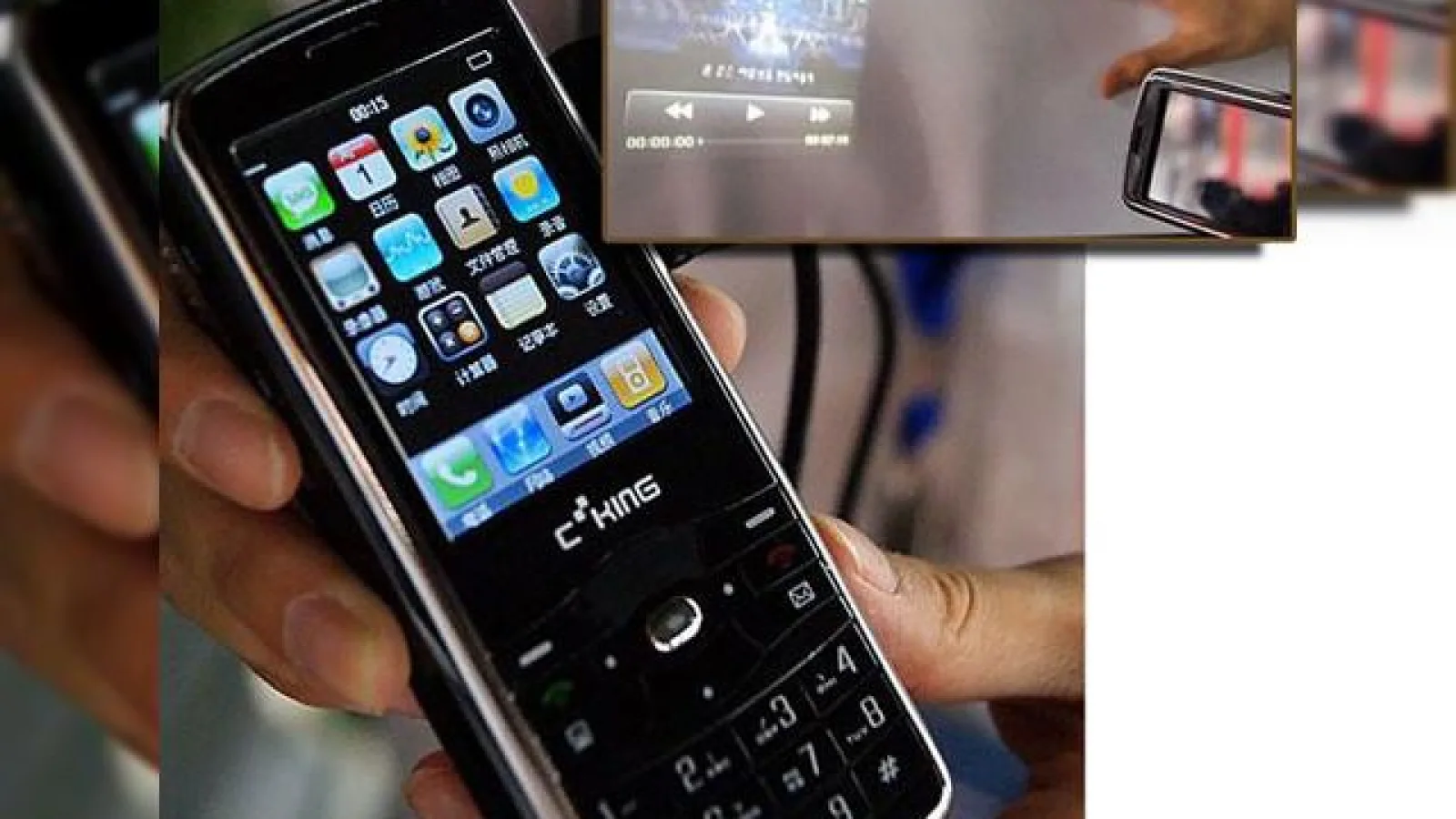 Telefonul cu proiector Epoq EGP-PP01 KIRF acum la vanzare