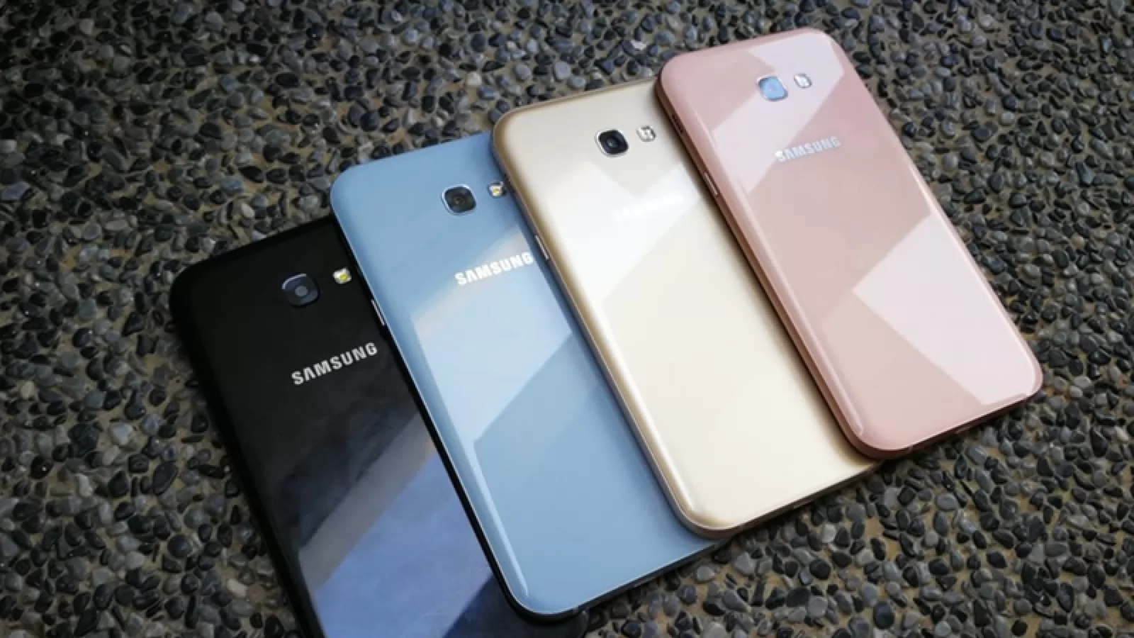Samsung Galaxy A7 (2018) apare în benchmark-ul GFXBench; vine cu 4 GB RAM!