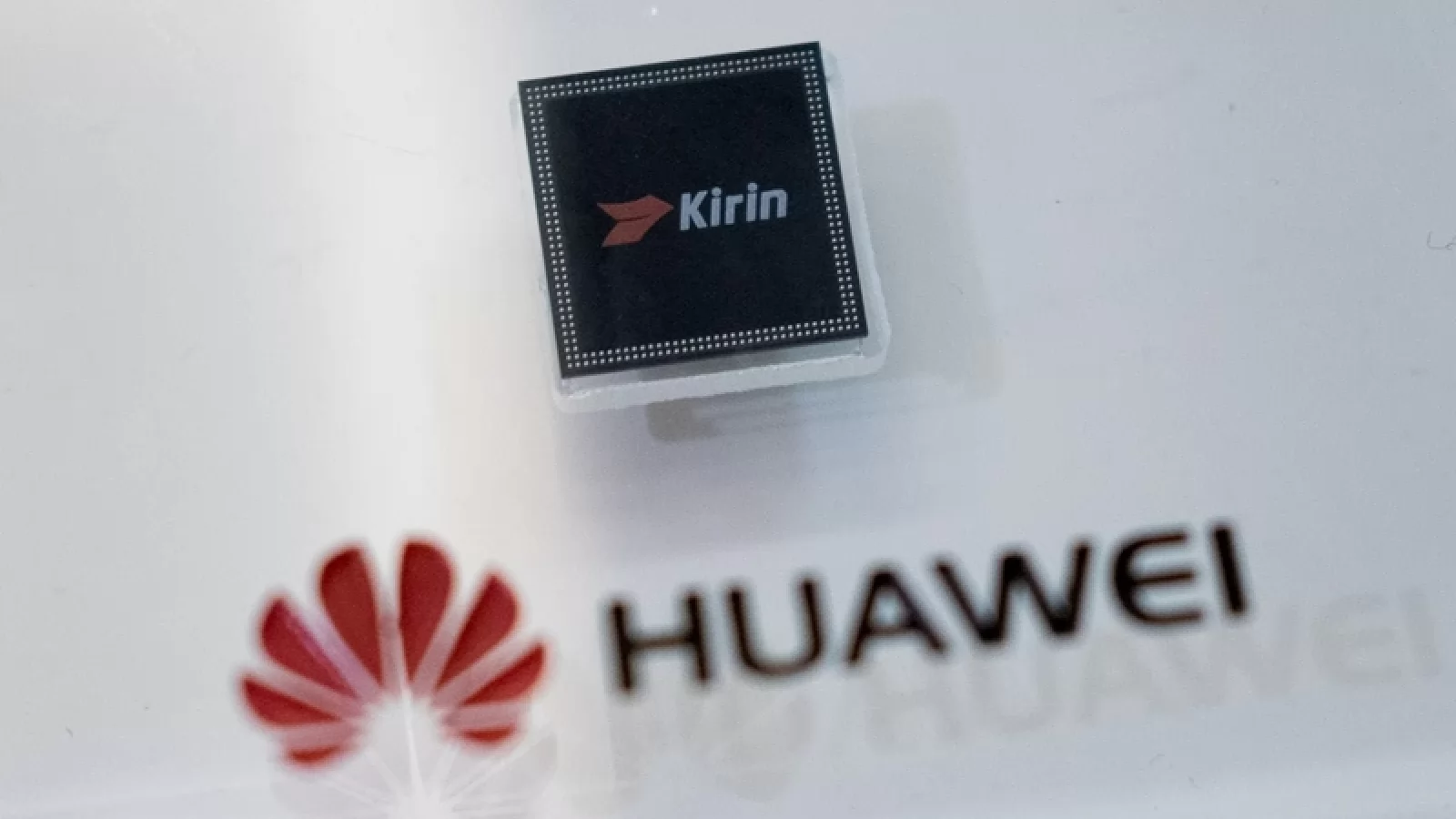 Huawei va demara producția în masă a chipset-ului Kirin 970 din septembrie; va sosi pe phablet-ul Mate 10!
