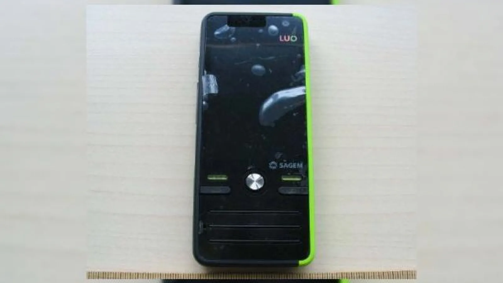 FCC aproba telefonul Sagem Roxy