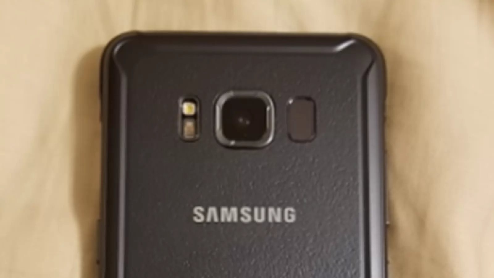 Specificațiile lui Samsung Galaxy S8 Active sunt dezvăluite prin intermediul unor slide-uri de prezentare; aduce o baterie de 4000 mAh