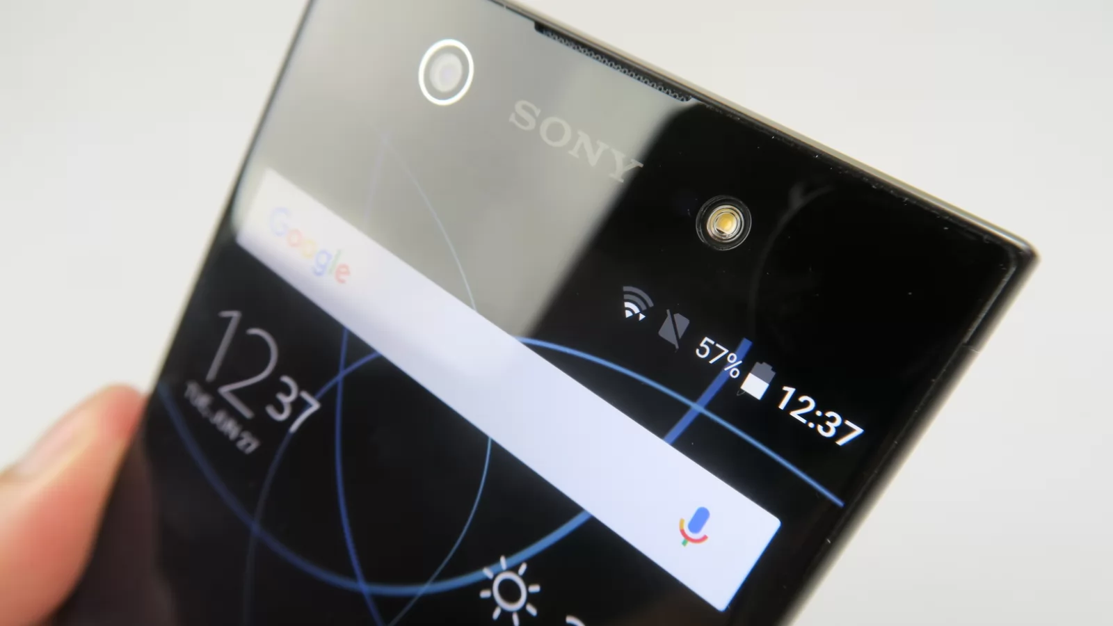 Sony Xperia XA1 Ultra: Conectivitate bună, chiar dacă nu depășește recorduri de viteză