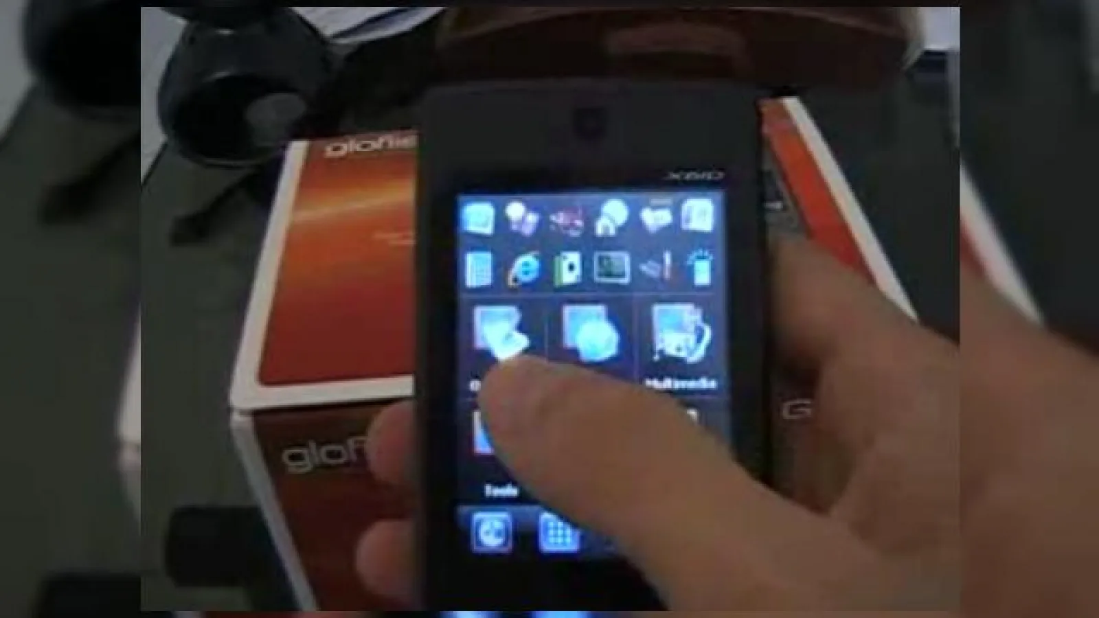 Mobifrance face recenzia lui Eten Glofiish X610