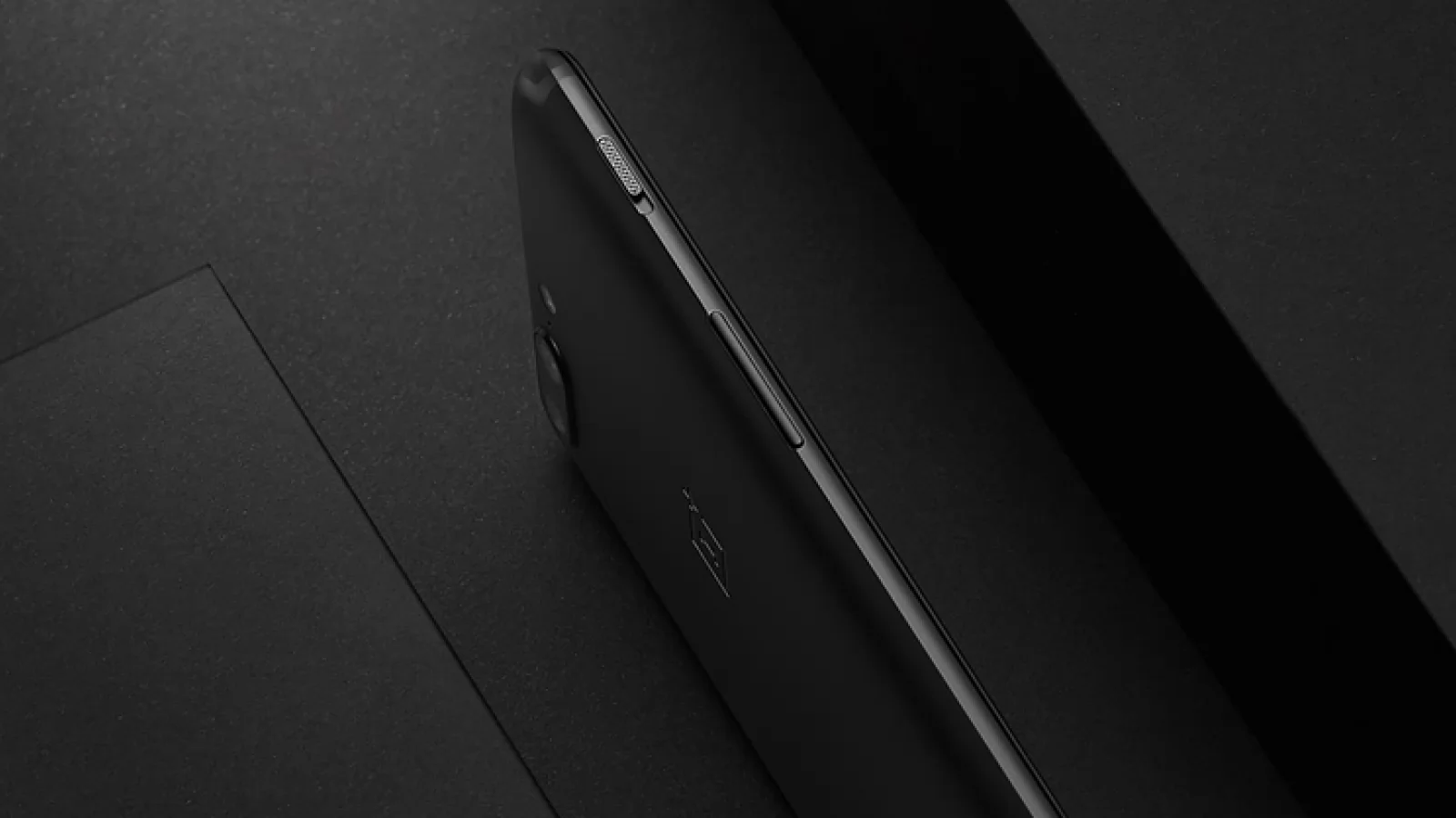 OnePlus 5 primeşte suport pentru stabilizare electronică la filmarea 4K şi o nouă varianta de culoare