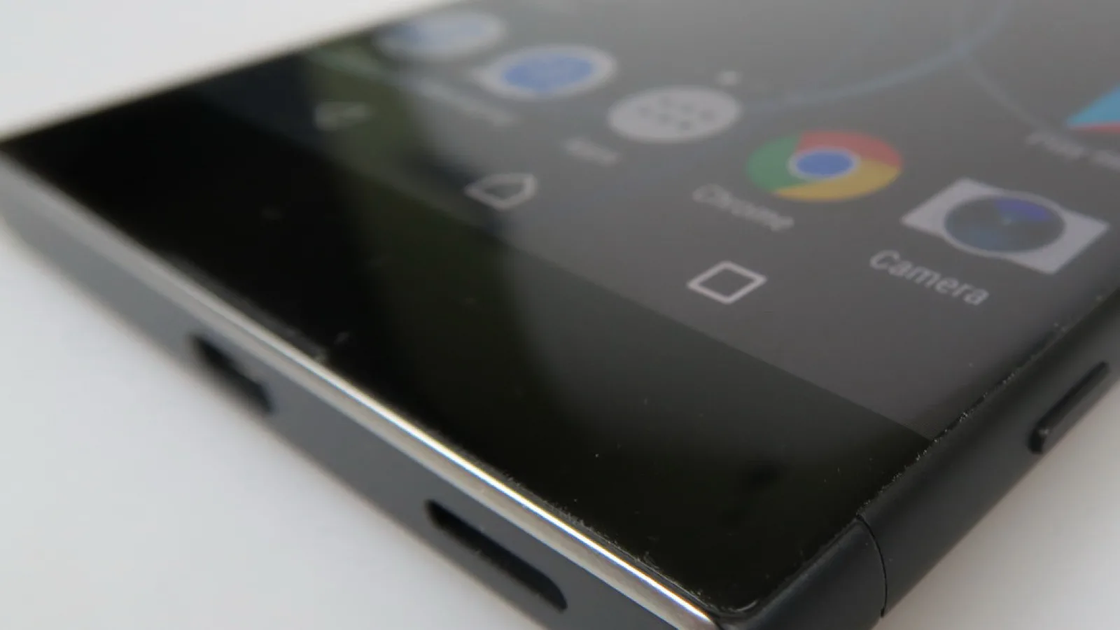 Sony Xperia XA1 Ultra: Multimedia cu egalizator supradotat, volum ridicat