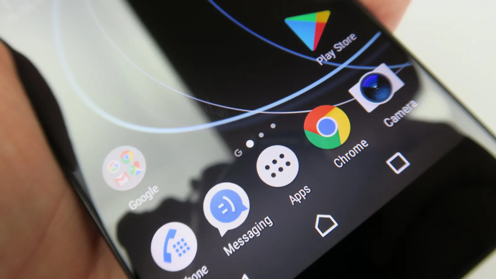 Sony Xperia XA1: Display luminos şi culori bine calibrate, dar doar în HD