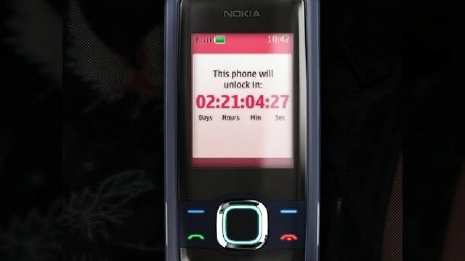 Un nou telefon Nokia prezentat luni?